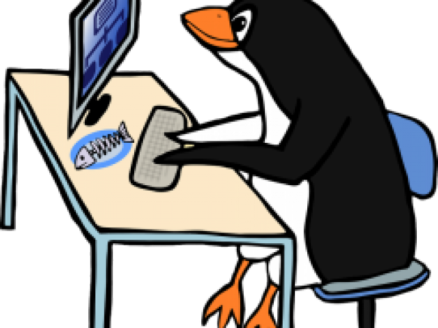 Blogging Clipart Computer Expert - Penguin Computer (640x480)