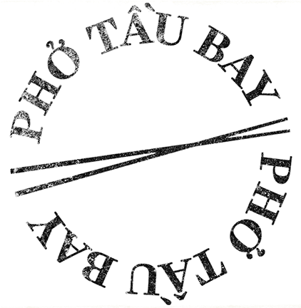 “i Am Crazy For Vietnamese Food There's A Large Vietnamese - Circle (421x440)