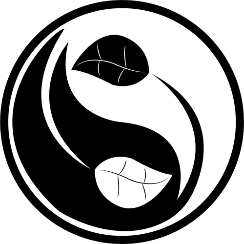 Black And White Yin-yang With Leaves At The End Of - Ecologico (500x500)
