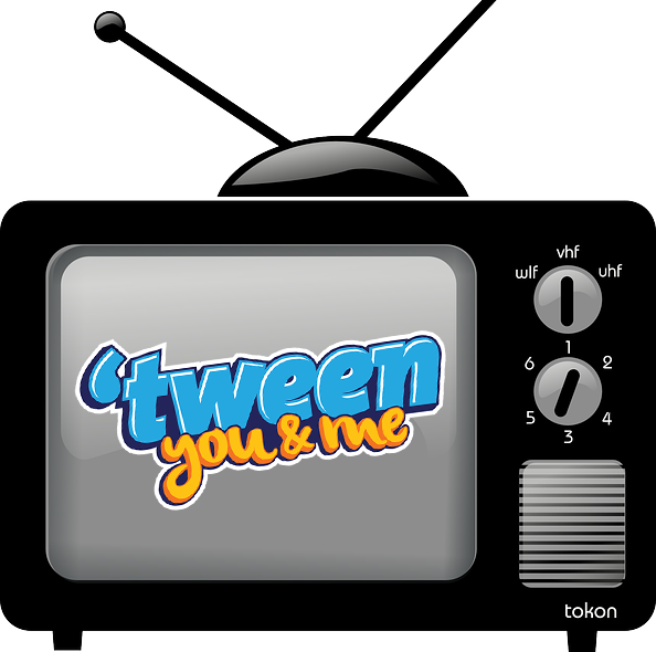Tween You & Me Is A Variety Show Complete With Hilarious - Television Clipart Png (594x590)