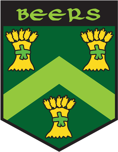 Green And Yellow Crest With Three Bundles Of Wheat - Illustration (465x570)