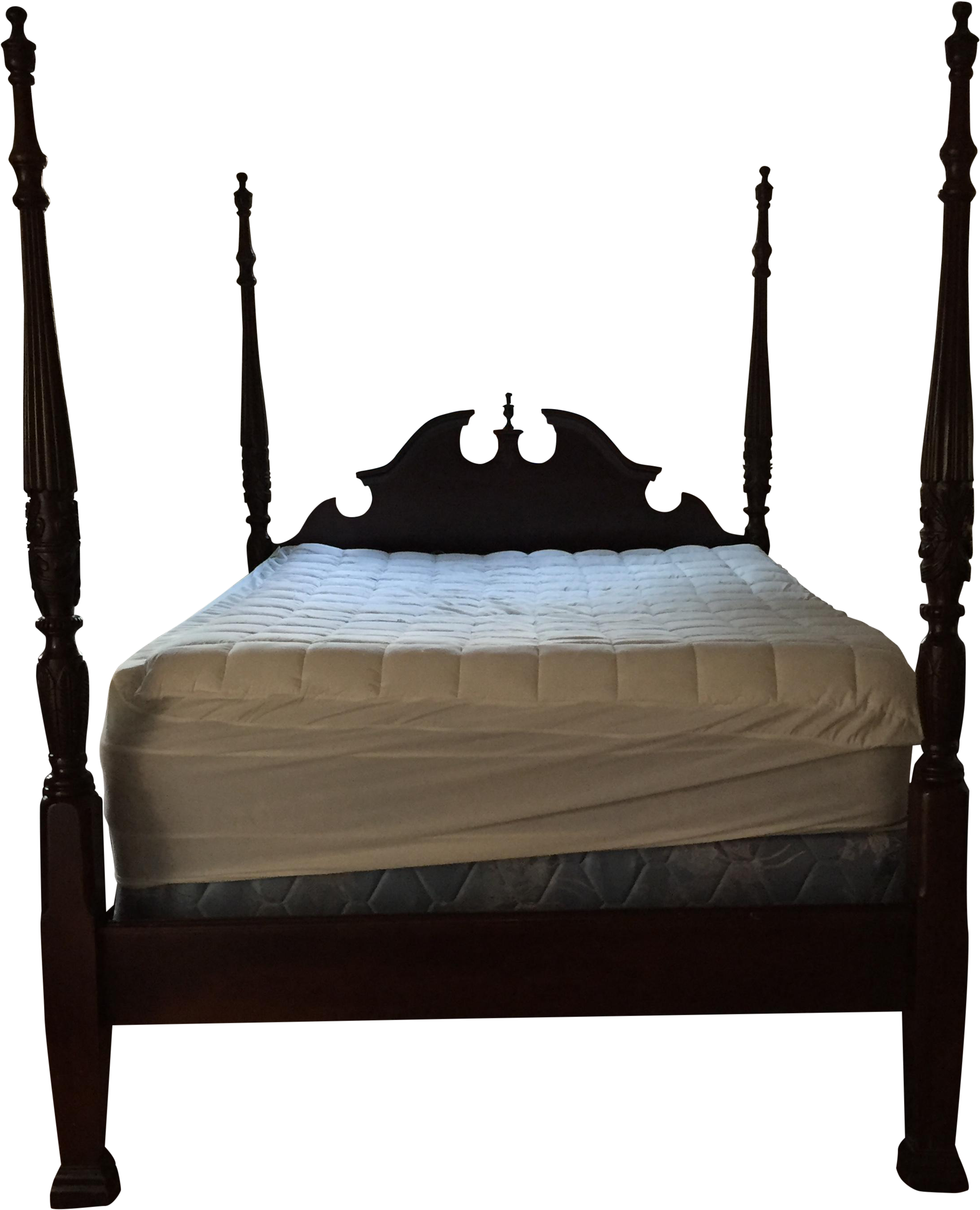 Drawn Bed Carved - Four-poster (2440x3012)