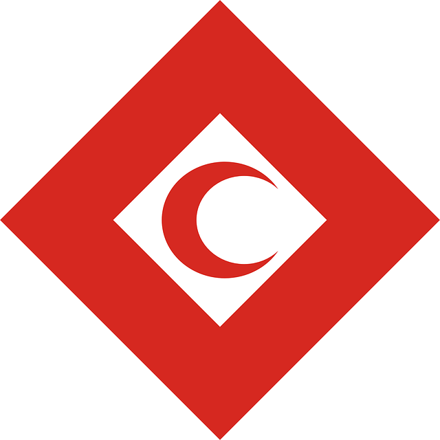 Free Vector Red Crystal With Crescent Clip Art - Crystal (640x640)