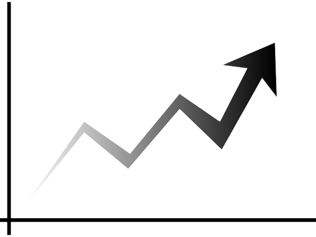 Charts Clipart Black And White - Upward Trend Line (640x480)