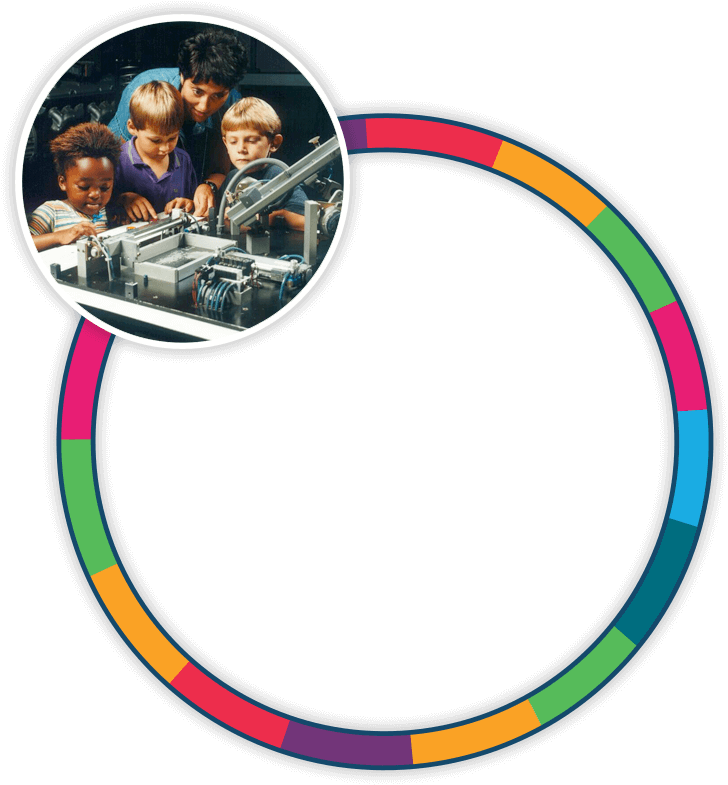 International Science Center & Science Museum Day - Circle (940x940)