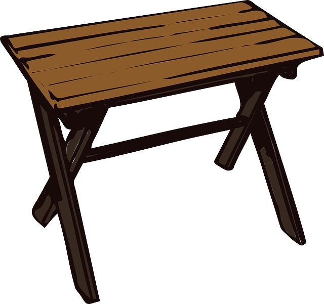 Small, Under, Wooden, Table, Chair, Cartoon, Free - Wooden Table Clipart (640x601)