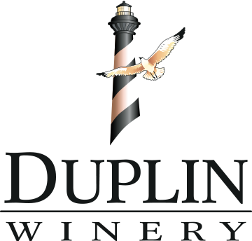 Lighhouse Clipart Christmas - Duplin Winery Logo (360x344)