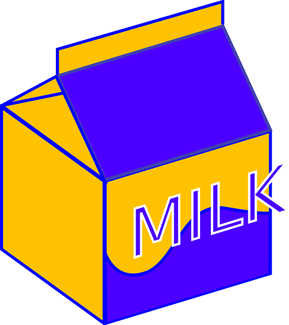Small, Bottle, Free, Beverages, Milk, Drink - Milk Clip Art (569x640)
