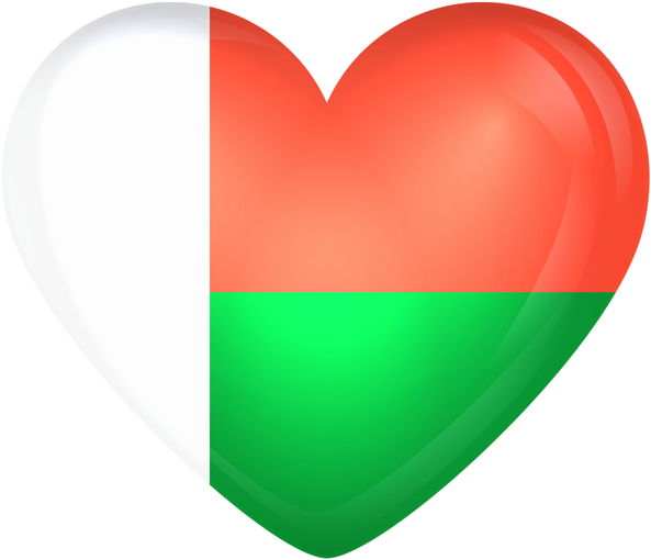 Madagascar Large Heart Flag - Heart (600x526)