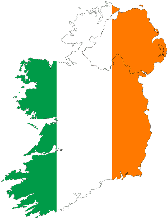 Post Boxes In Ireland, Irish Letter Boxes - Ireland Country With Flag (561x720)