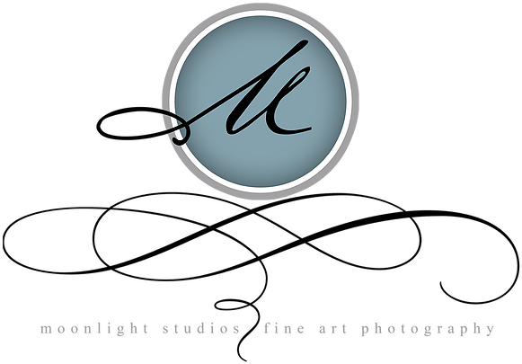 About Us - Portrait Photography (600x600)