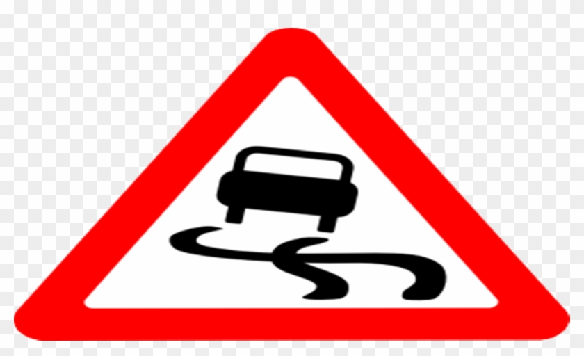 Gardaí In Monaghan Are Warning Motorists That There - Right Hand Curve Sign #491057