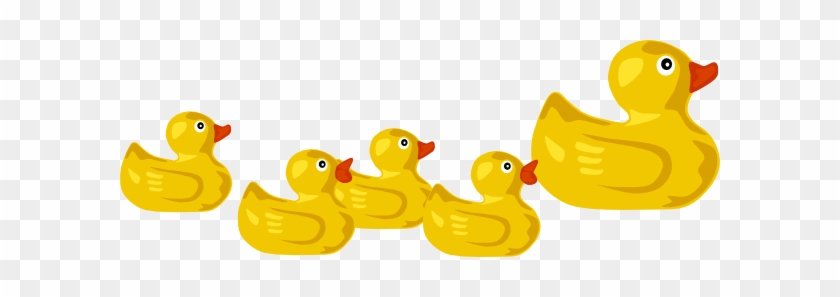 Duck Pond Clipart - Ducks In A Pond Clipart #623851