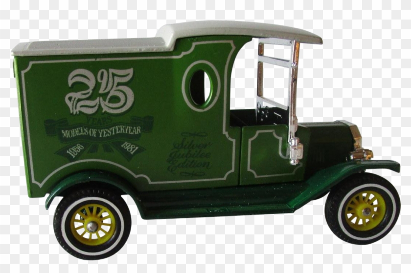 @rubylanecom Models Of Yesteryear 1912 Ford Model T - Model Car #709008