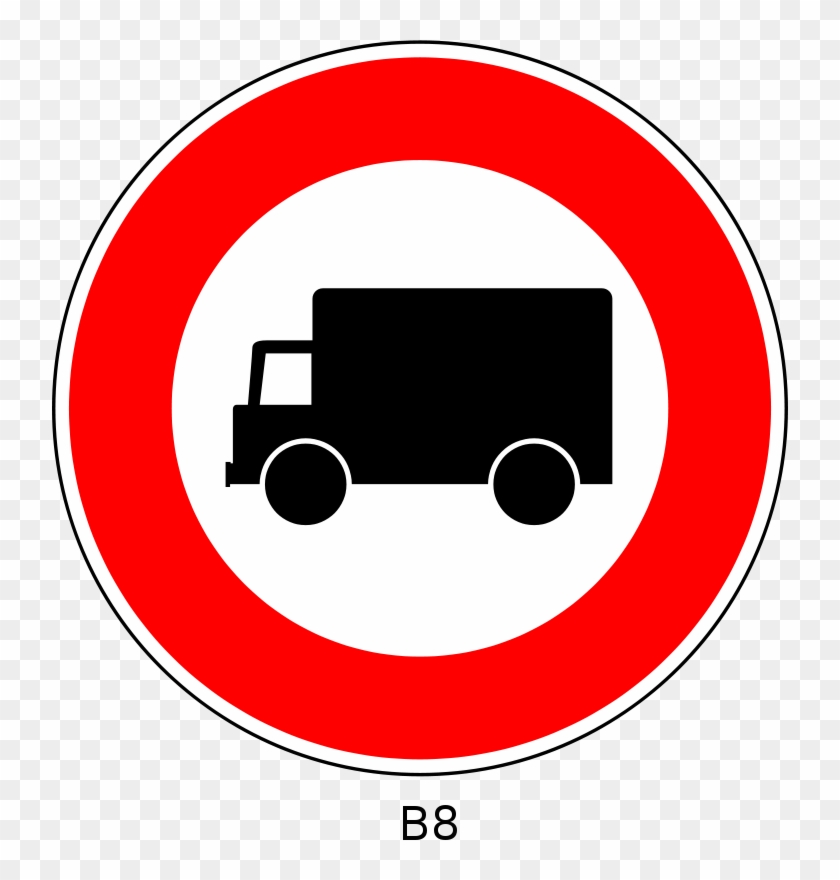 Charing Cross Tube Station #788110