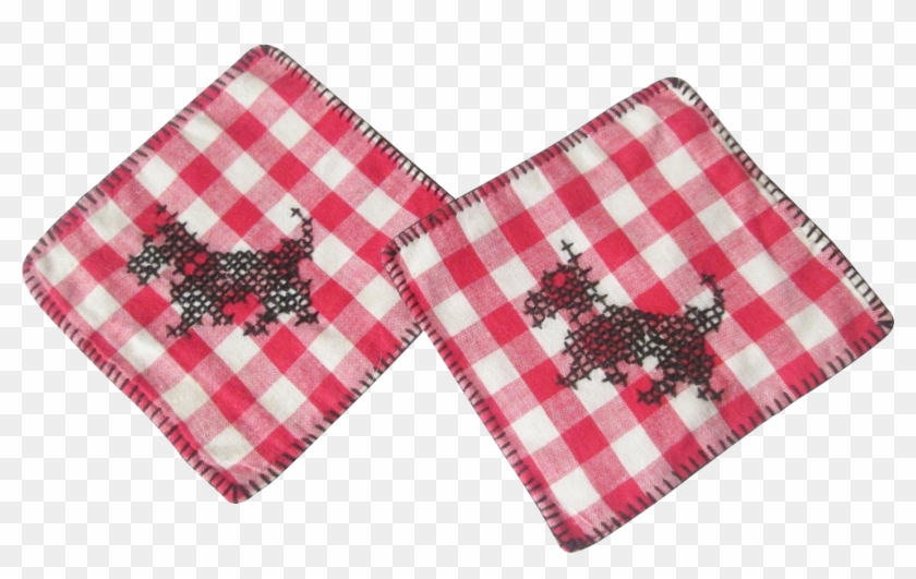 Scottie Dog Potholders Vintage 1950s Kitsch Cross Stitch - White #864002