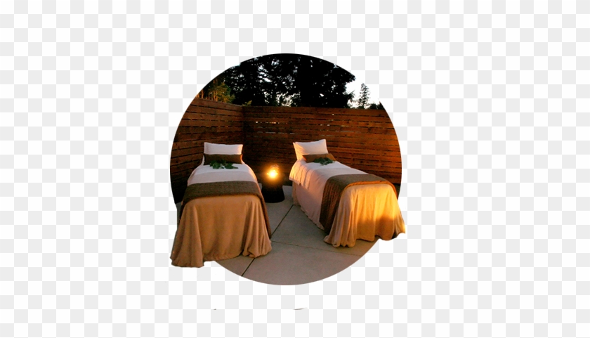 Two Massage Beds Await A Couple For A Relaxing Outdoor - Welches, Oregon #900377