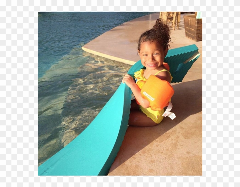 Katherine Heigl Fête L'anniversaire De Son Adorable - Sea Kayak #926852