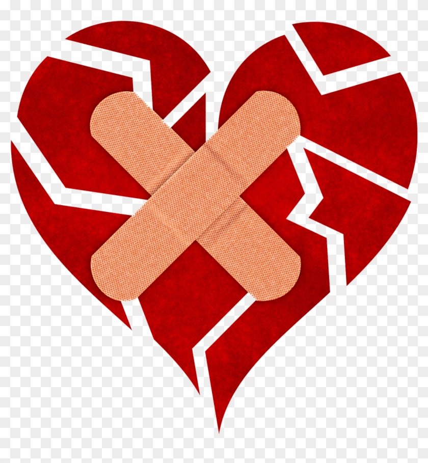 Broken Heart Png Image - Broken Heart With Bandage #1036964