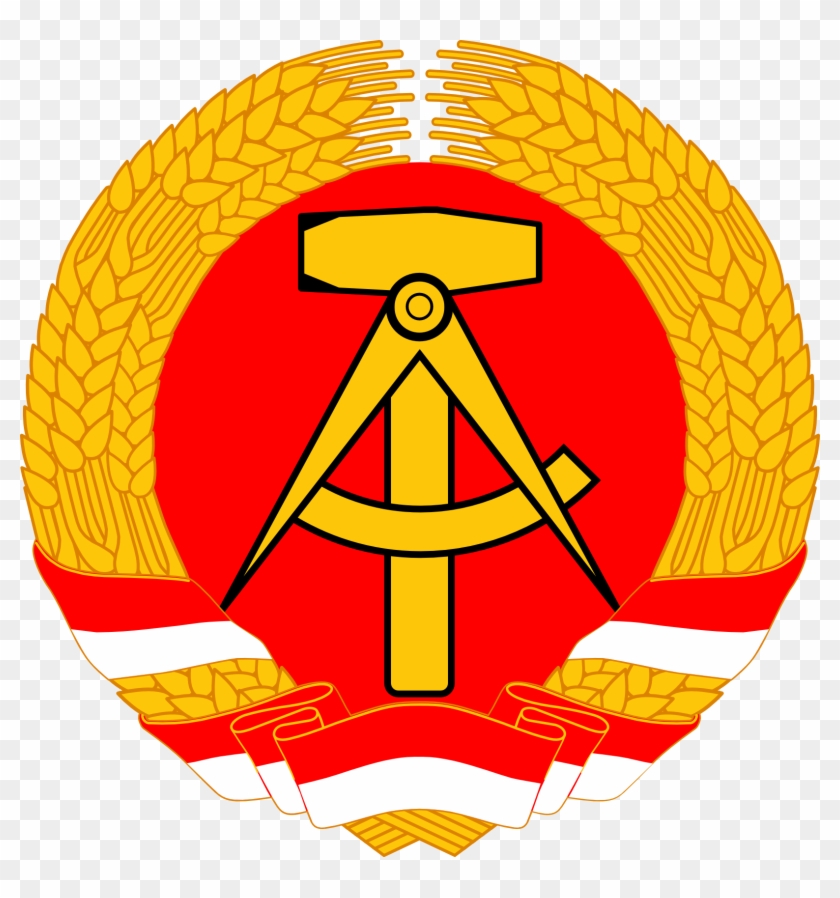 Coat Of Arms Of East German Brunswick - East German Coat Of Arms #1077915