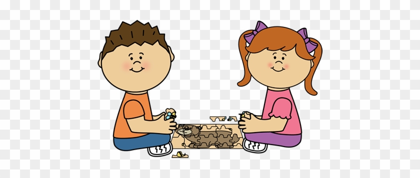 Kids Putting A Puzzle Together Clip Art - Cartoon #1231459