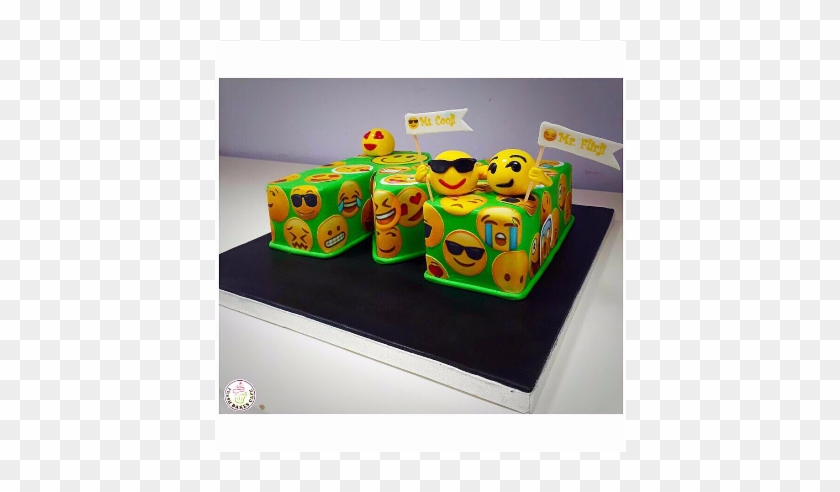 Letter M Cake 2b - Toy Block #1268304
