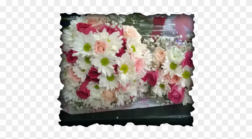 Buquê Para Noiva Com Margaridas Do Campo Branca E Rosas - Garden Roses #1298170