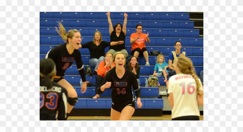 West Orange Volleyball Tops Apopka For District Title - Team #1313282
