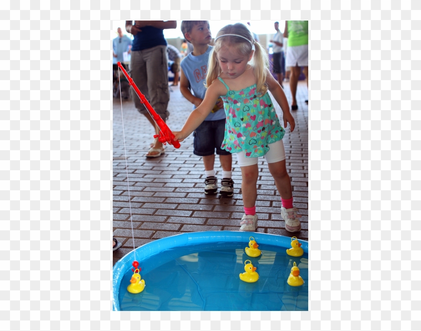 Addison Carlisle, 3, Tries To Fish A Duck Out Of A - Fun #343575
