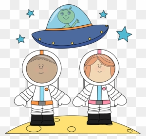 Astronaut On Moon Cute Clipart - Astronauts On The Moon Clipart